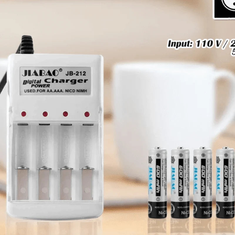 Battery Charger with 4 AA Rechargeable Batteries